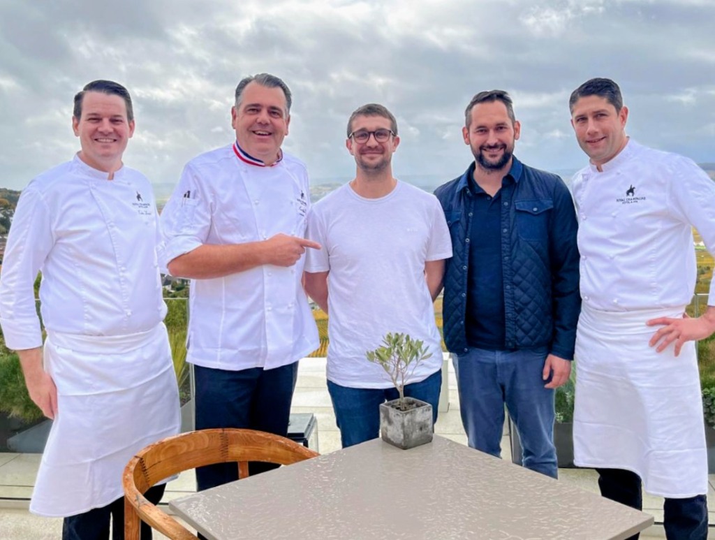 Rencontre au Royal Champagne